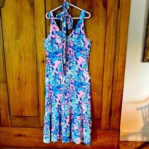 NWOT Lilly Madsen Midi V-Neck Midi dress with self belt. VNeck. Ladies L.